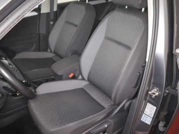 Volkswagen Tiguan - 8