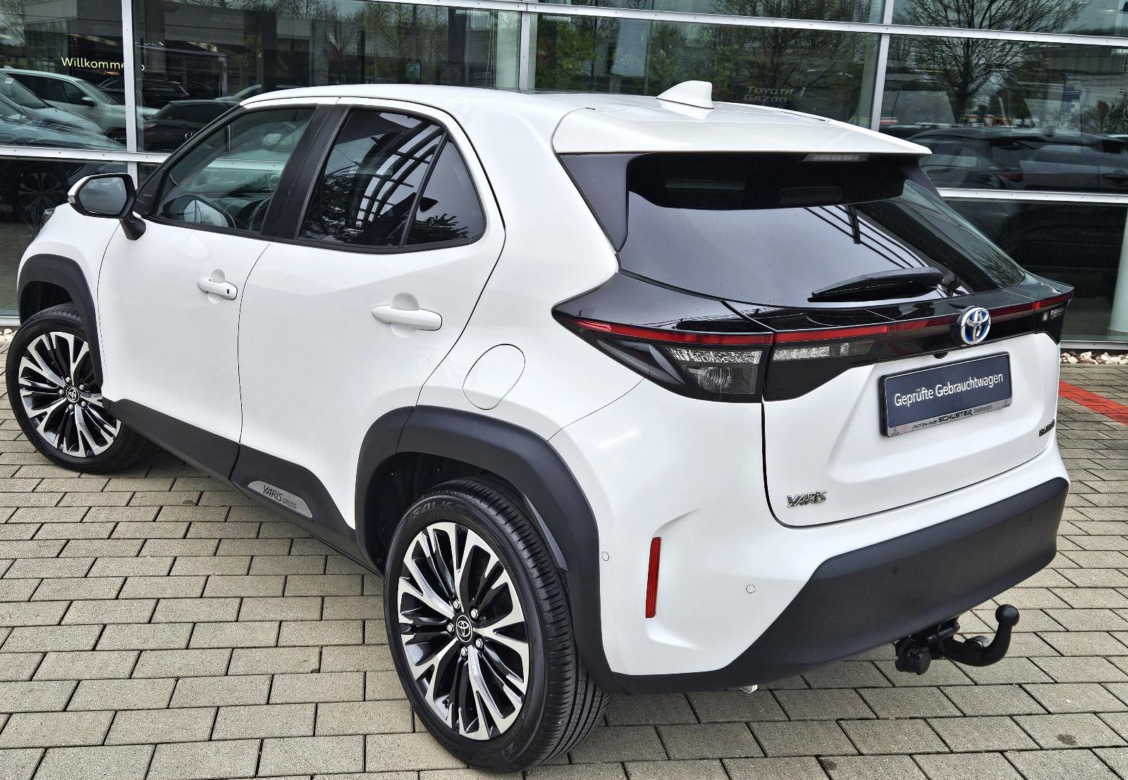 Toyota Yaris Cross Hybrid FWD Elegant