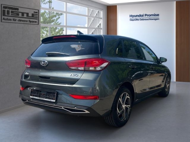Fahrzeugabbildung Hyundai i30 Edition 30 Apple CarPlay Android Auto Mehrzo