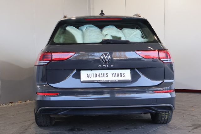 Volkswagen Golf VIII 2.0 TDI Life AID+ACC+CARPLAY+LED+ALU