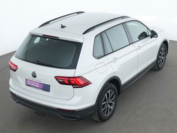 Volkswagen Tiguan - 11