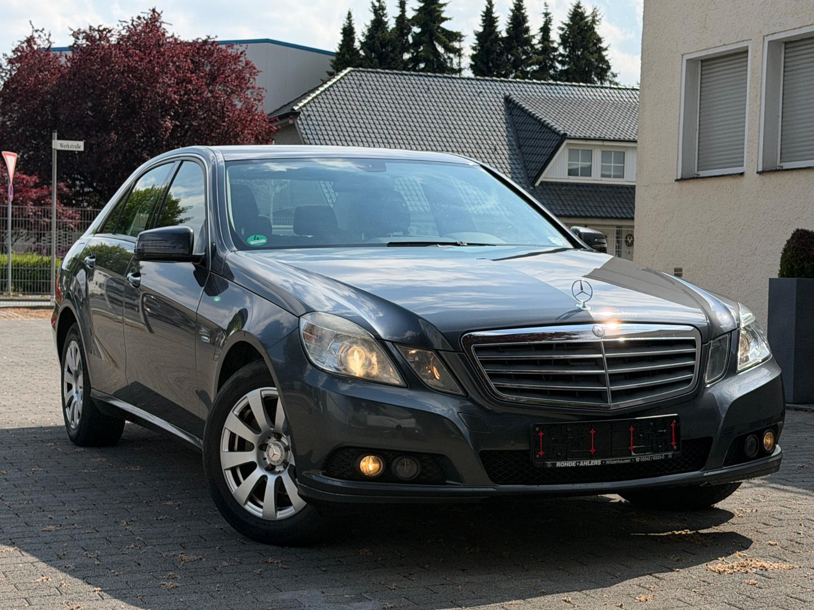 Mercedes-Benz E 220 CDI ; Lim. ; BlueEff. ; Autom. ; TÜV Neu