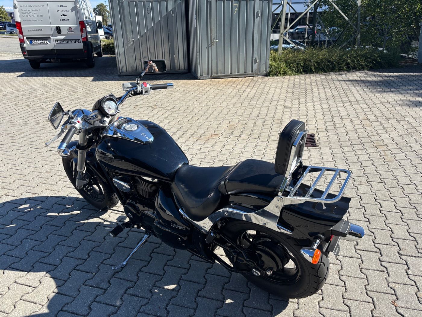 Fahrzeugabbildung Suzuki VZ 800 Intruder wenig KM