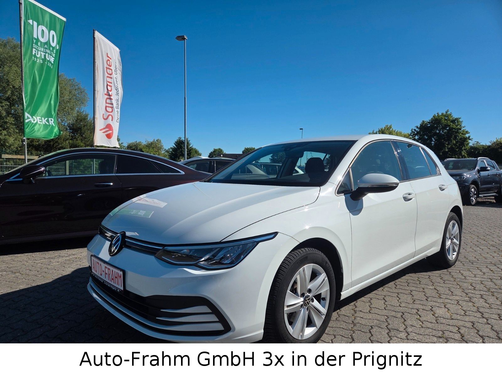 Volkswagen Golf VIII Lim. Life eTSI LED NAVI foto 7