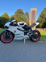 Ducati Panigale 899 - Offers
