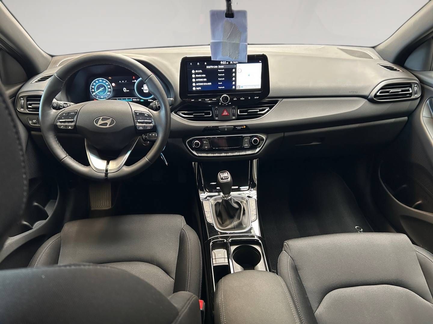 Fahrzeugabbildung Hyundai i30 FACELIFT| 5-Türer | Rückfahrkamera