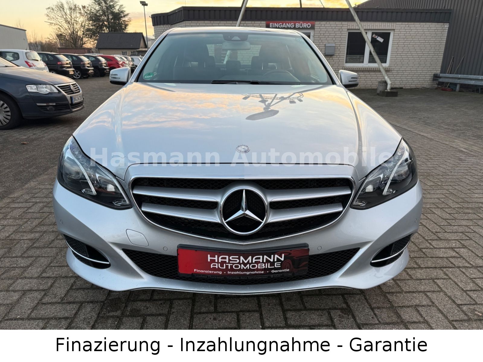 E 220 E Limousine E 220 CDI BlueEfficiency*2.HAN