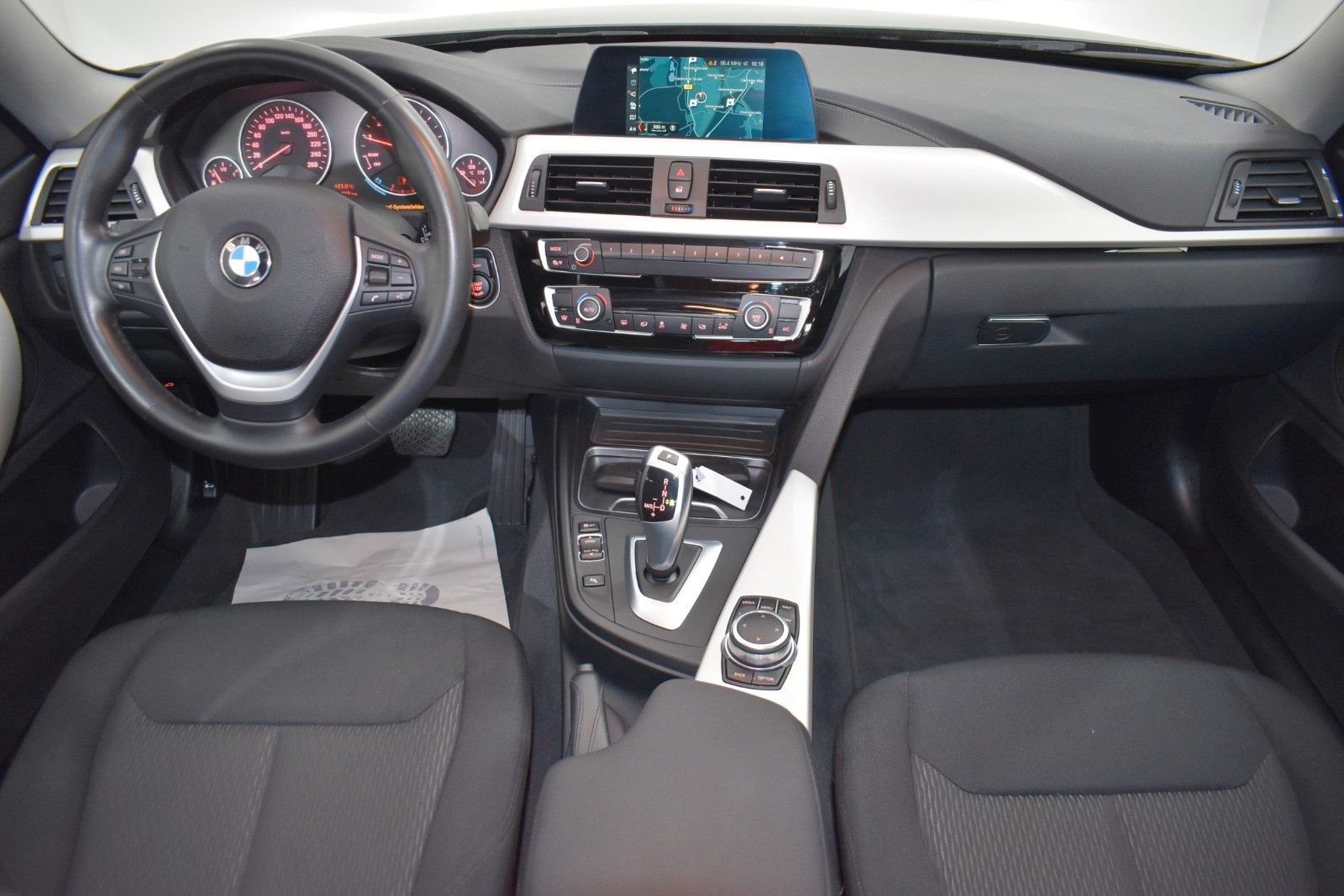 Fahrzeugabbildung BMW 420 Gran Coupé Automatik,Navi,Kamera,LED,PDC