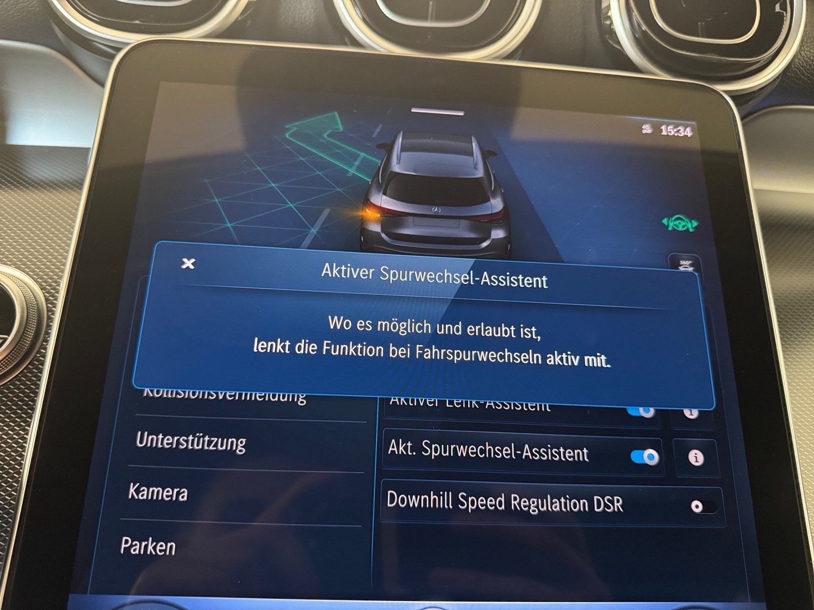 Fahrzeugabbildung Mercedes-Benz GLC 220 d 4M*Avantgarde*Distronic*AHK*DigiLight