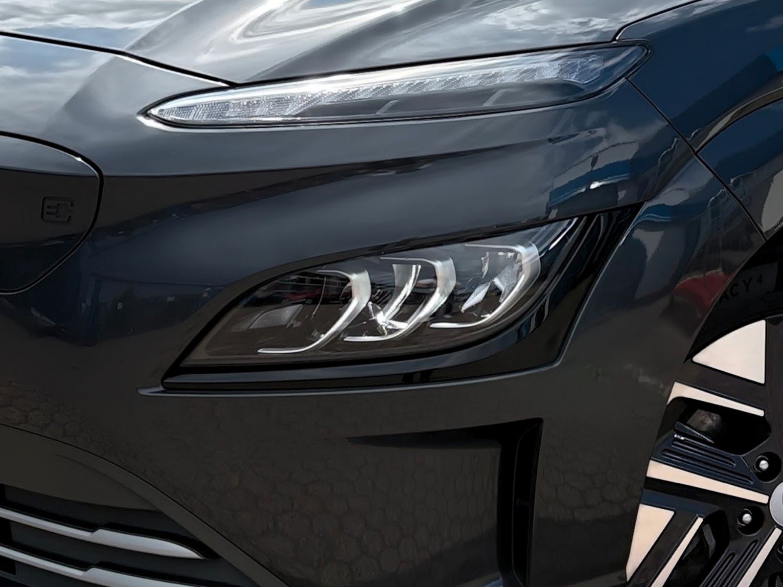 Fahrzeugabbildung Hyundai Kona Trend Elektro Navi- & Assistenz Paket