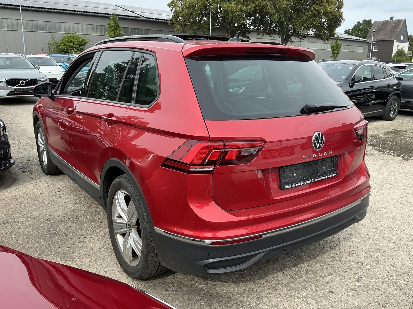 Volkswagen Tiguan Life Leder Pano Harman/Kardon Memory AHK