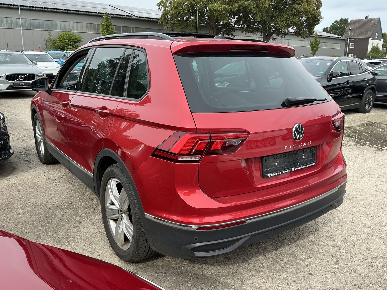 Volkswagen Tiguan Life Leder Pano Harman/Kardon Memory AHK imagem 2