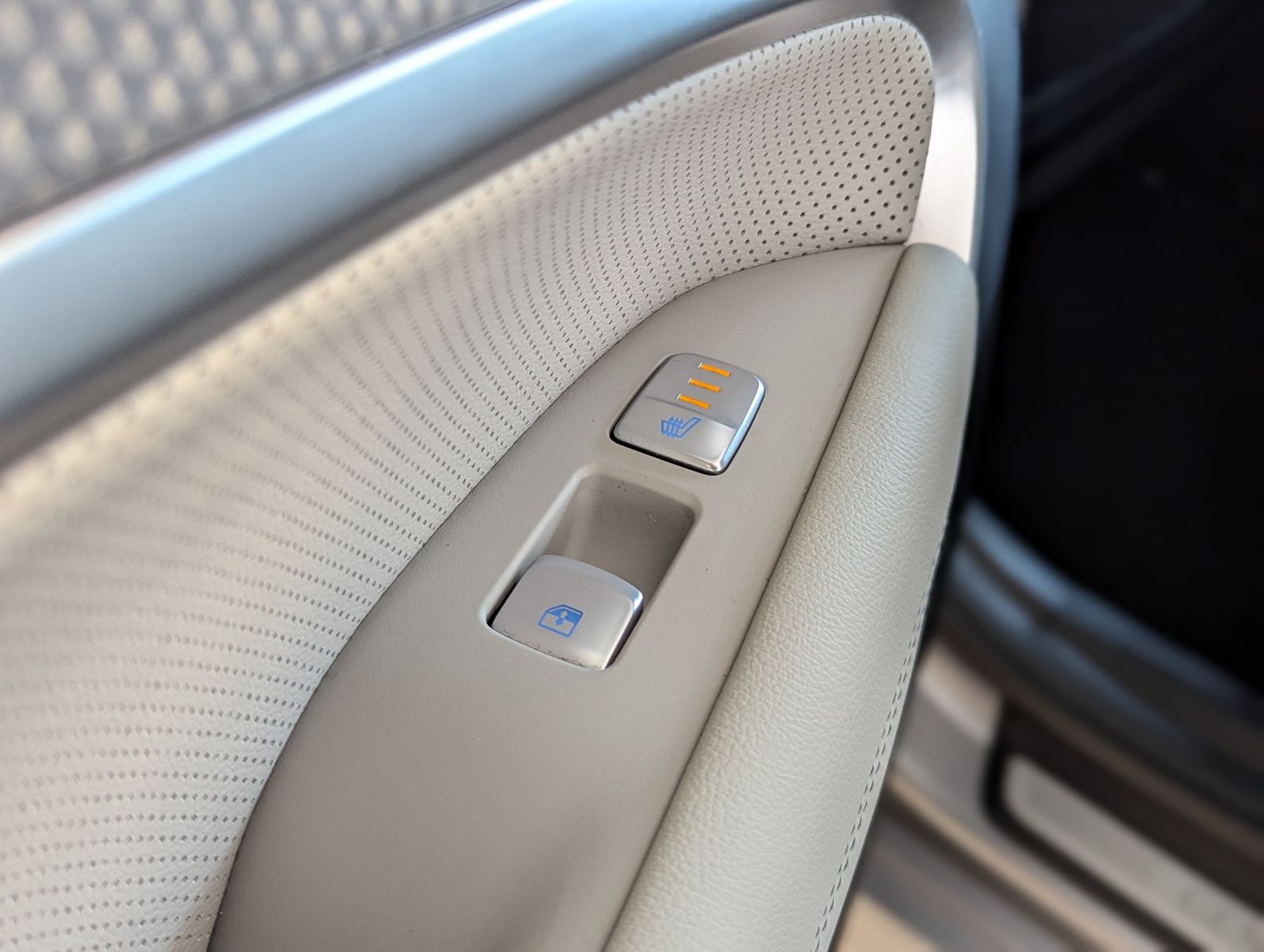 GENESIS G70 SB 2.2D Sport Lexicon 360° HUD Komfort-Paket - Image 22