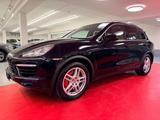 Porsche Cayenne Turbo / 1.Hand / Scheckheftgepflegt - gebrauchte Porsche Cayenne aus dem Jahr 2012
