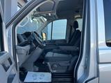 Volkswagen CRAFTER 9 SITZER KLIMAA. NAVI 177 PS 1.HAND - LKWs in Augsburg