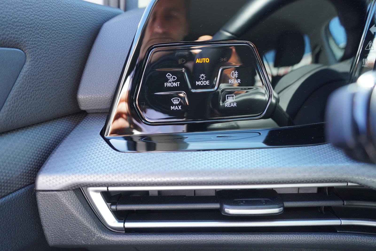 Volkswagen Golf VIII 1.5 TSI Active LED Navi ACC Head-Up, миниатюра 14