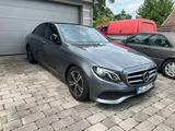 Mercedes-Benz E 220 d Autom. - - Mercedes-Benz E 220 von privat