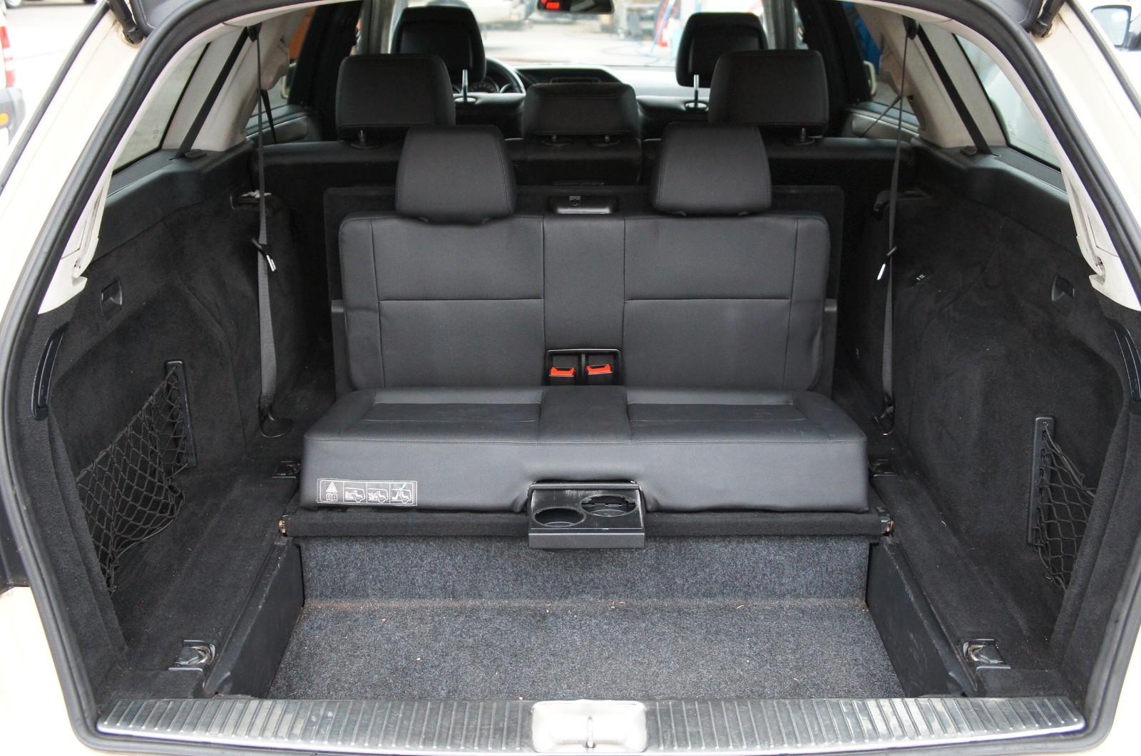 Mercedes-Benz E200 2014 — photo 9