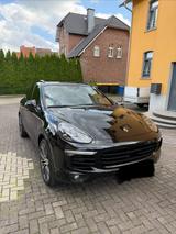 Porsche Cayenne Diesel Platinum Edition APPROVED  - Porsche Cayenne: Head-Up Display