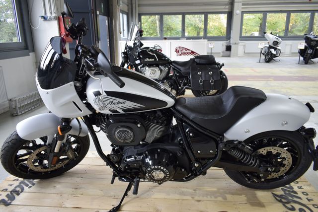 Indian Sport Chief Ghost White Metallic