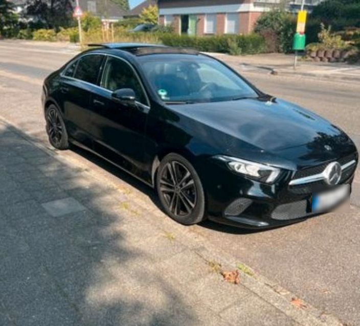 Image of Mercedes-Benz A 200