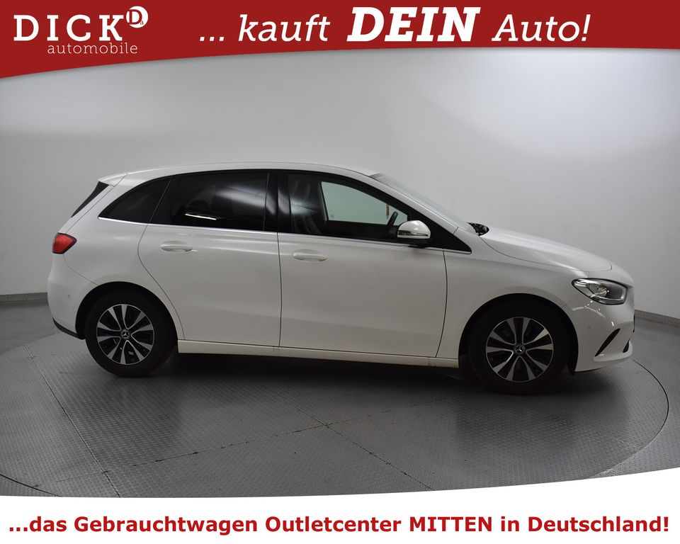 Mercedes-Benz B 180 d Style >NAVI+LEDER+SITZHZ+TEMP+PARK+DAB+LM