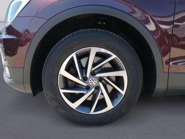 Tiguan 2.0 TSI DSG 4M Sound AHK+NAVI