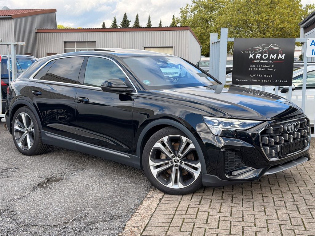 Image of Audi Q8