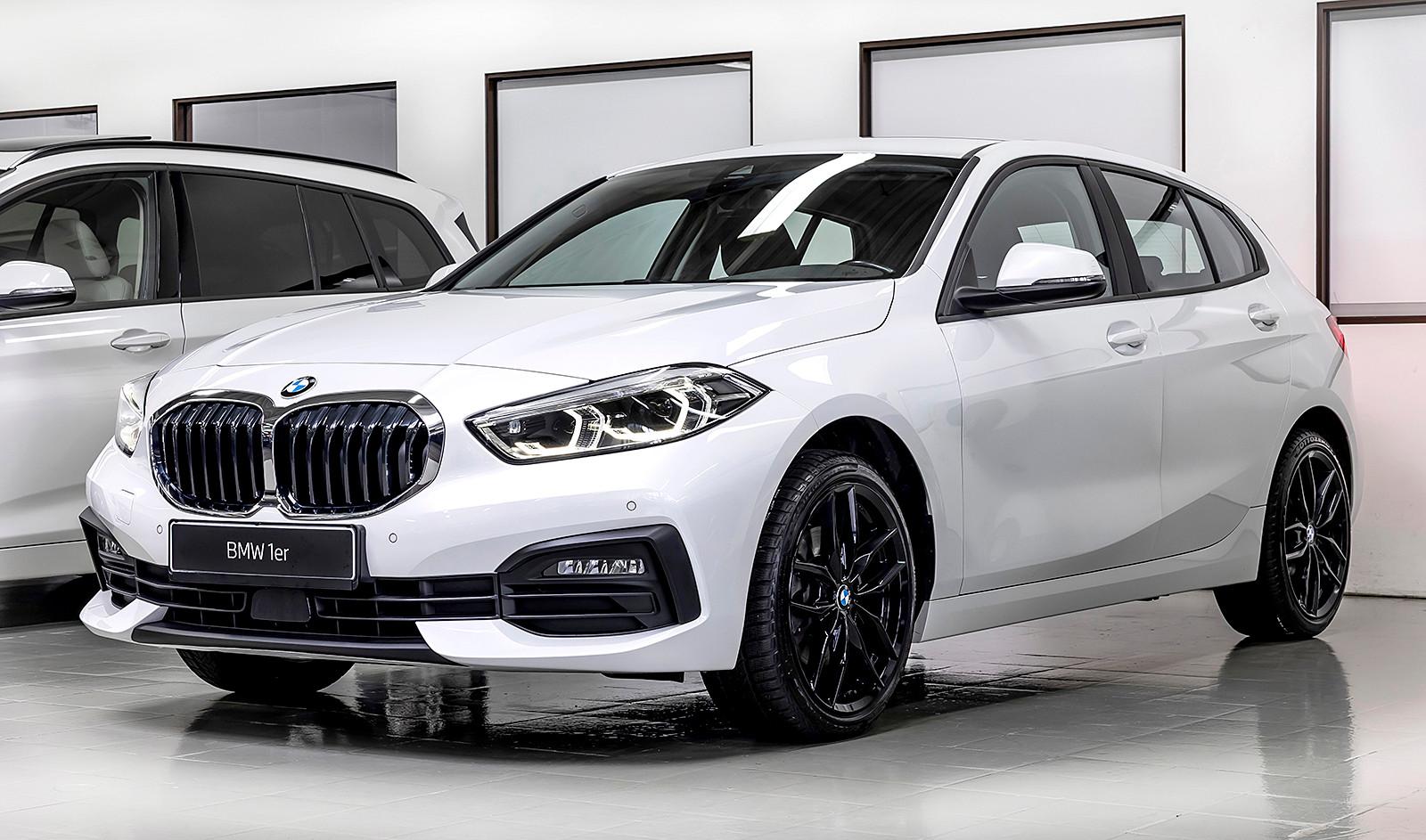 BMW 118i LED LCP AG+ DA TMP PDC SHZ DAB CAR-PLAY 18"