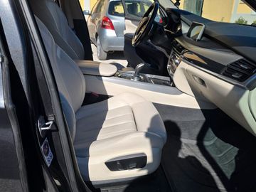 BMW X5 - 6