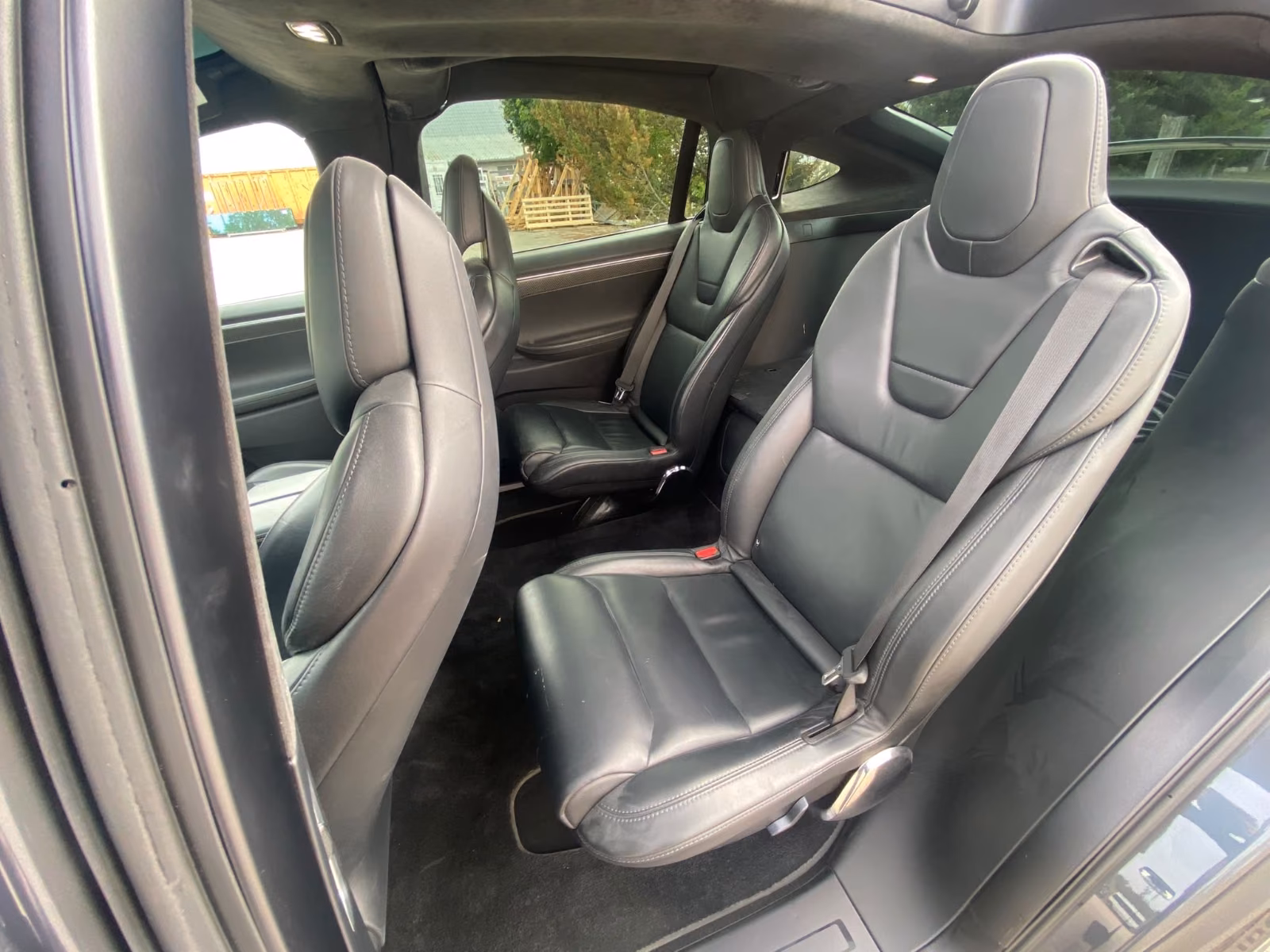 TESLA MODEL X P100D PERFORMANCE DUAL 6 PLACES