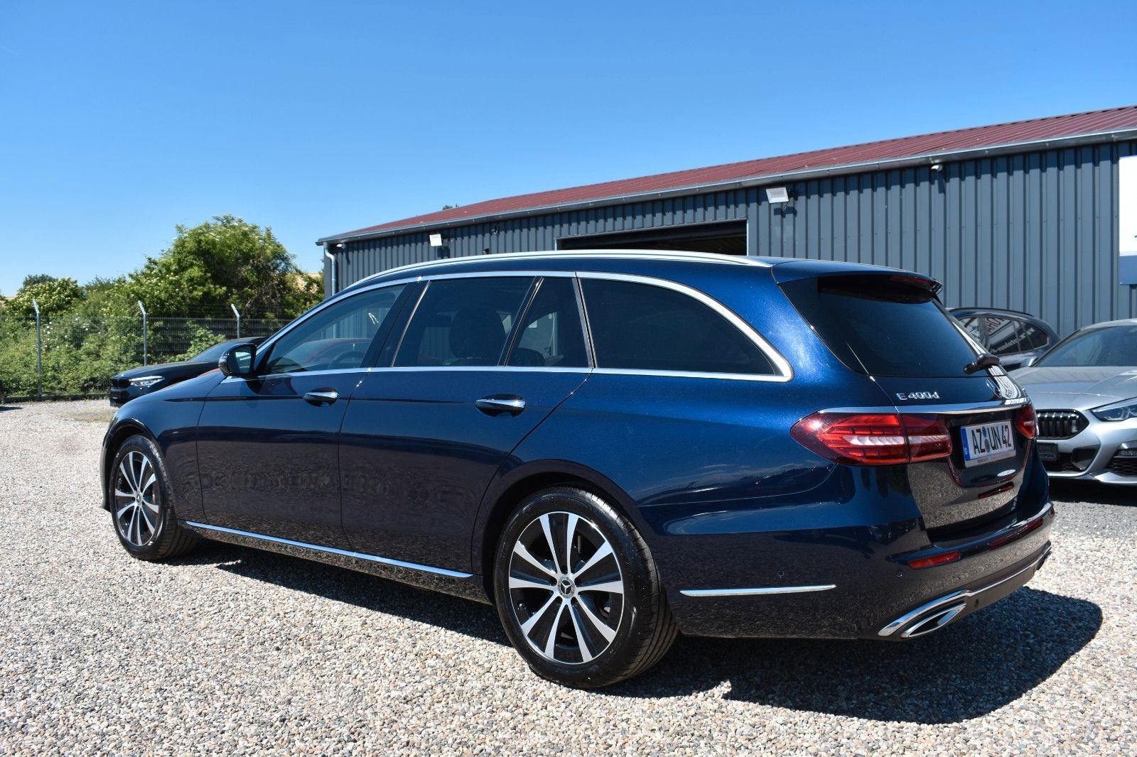 Fahrzeugabbildung Mercedes-Benz E 400 d T-Modell 4Matic AHK Burmester Leder