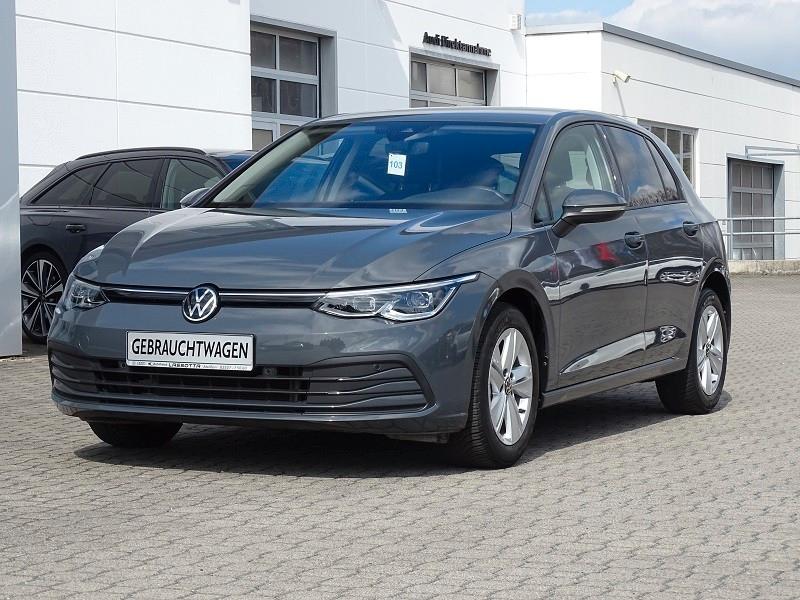 Volkswagen Golf 1.5 TSI Life - LED Plus / Navi /Winterpaket