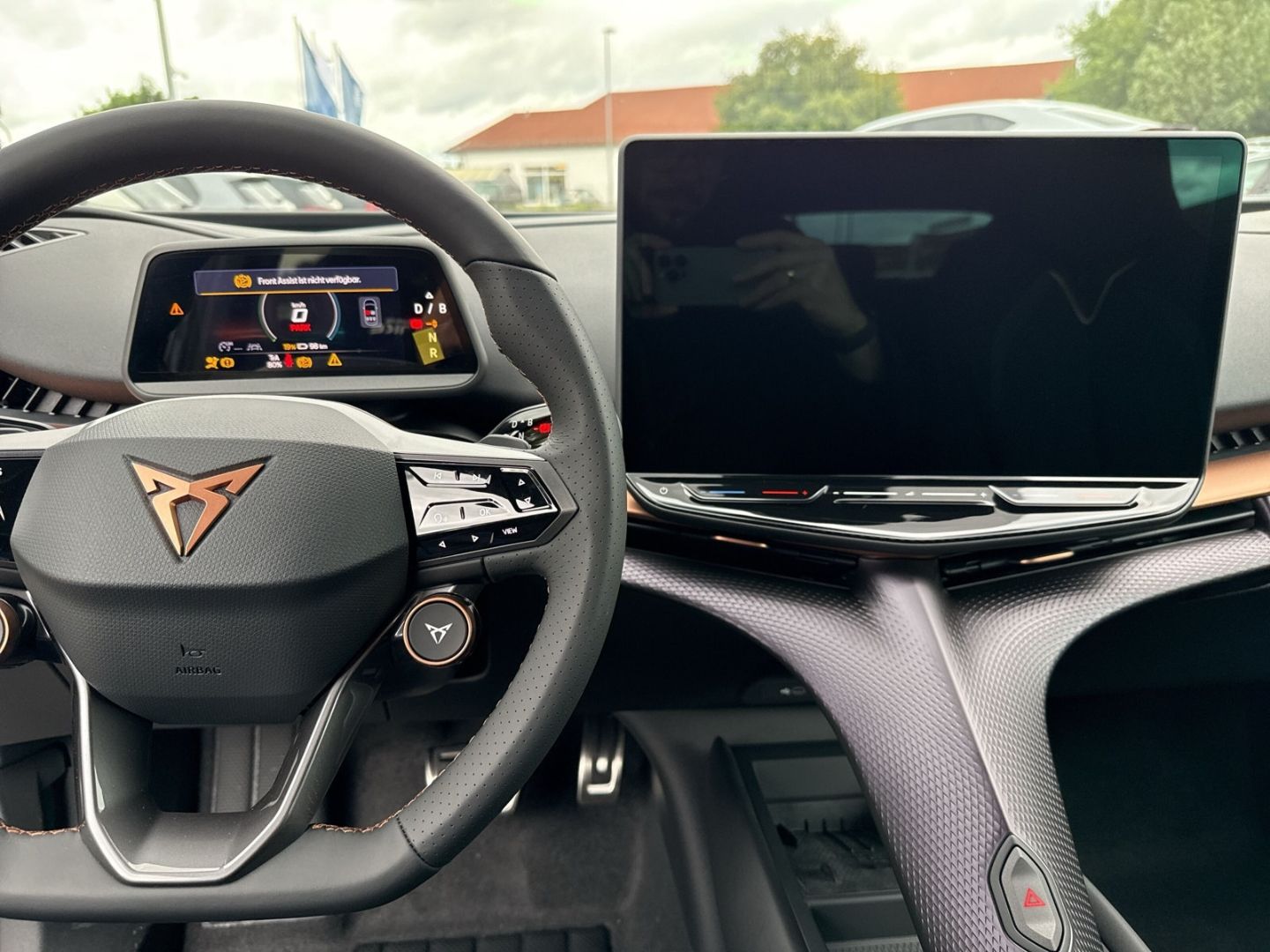 Cupra Tavascan - Bild 13