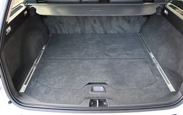 Volvo V70 T5 Summum *RHD* – Bild 22