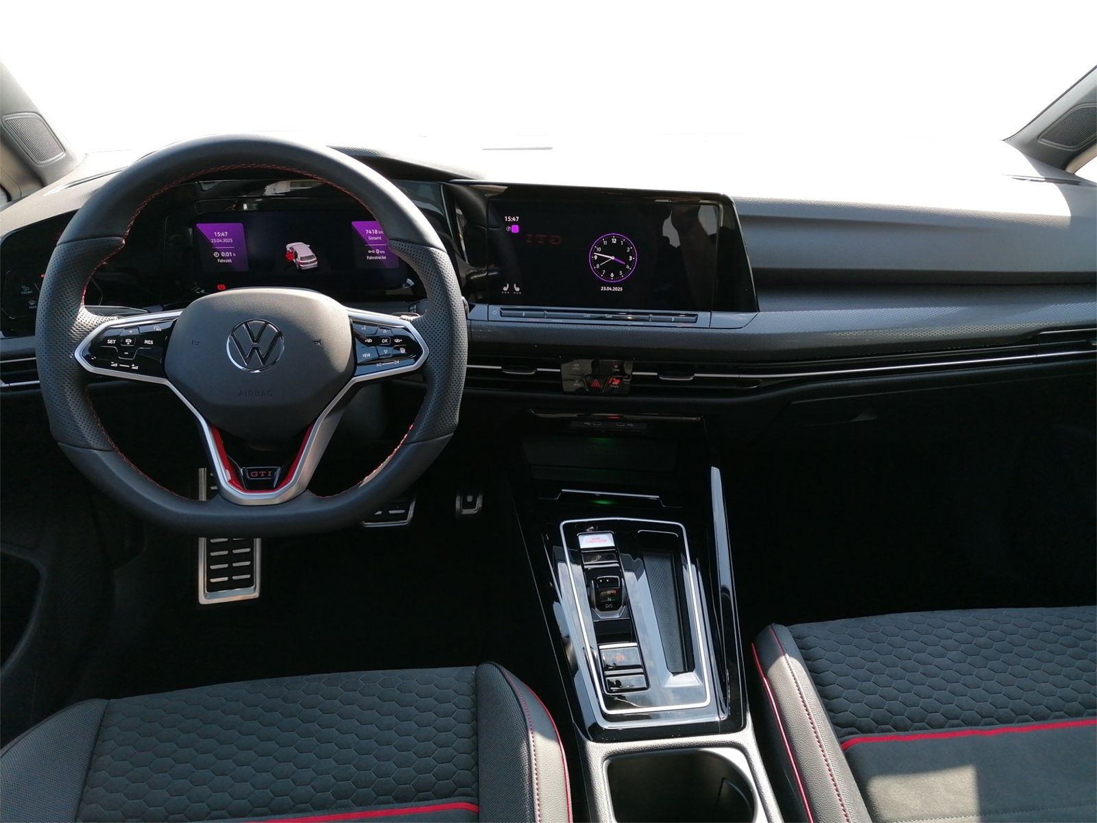 Golf VIII GTI Clubsport AKRA+PANO+DCC+MATRIX