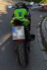 Kawasaki Ninja ZX-4RR - KAWASAKI VON 251 BIS 500 CCM