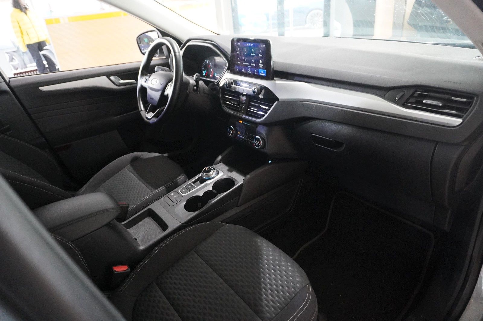 Fahrzeugabbildung Ford Kuga 1.5D COOL & CONN. NAVI/LED/SHZ/TEMP./NEBEL