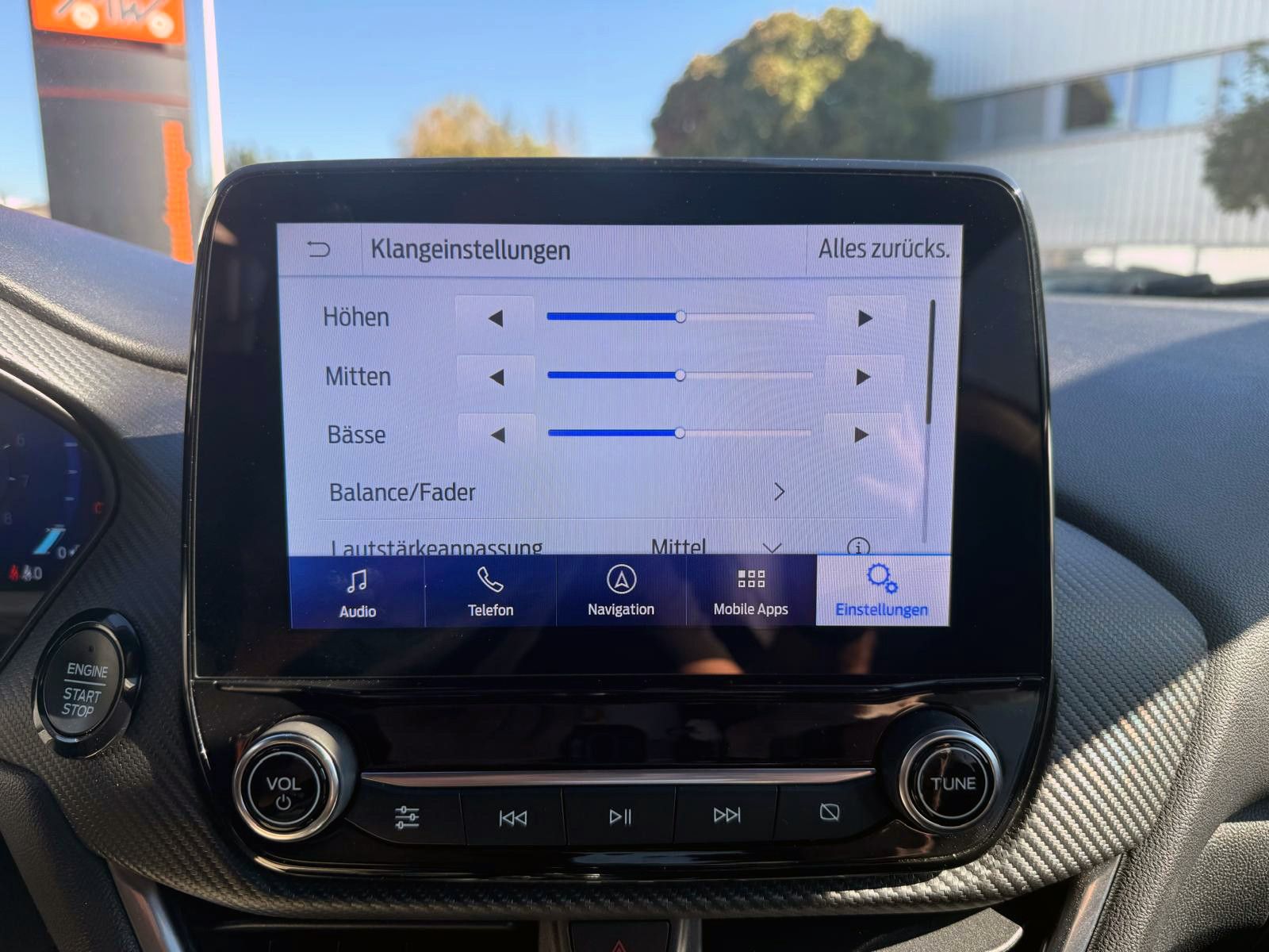 Fahrzeugabbildung Ford Puma 1.0 EcoBoost ST-Line KAM NAV ACC SHZ LED