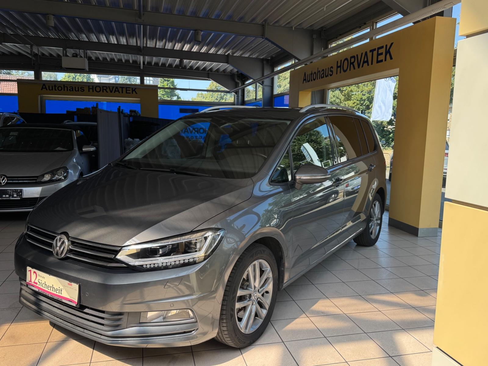Volkswagen Touran Navi PDC AHK LED 1. Hd Scheckheft
