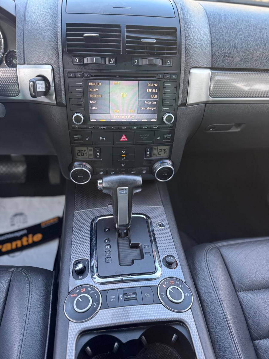 Volkswagen Touareg 2006 — photo 18