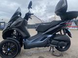 Piaggio MP3 300 HPE, Nero Cosma - PIAGGIO MP3 300 HPE