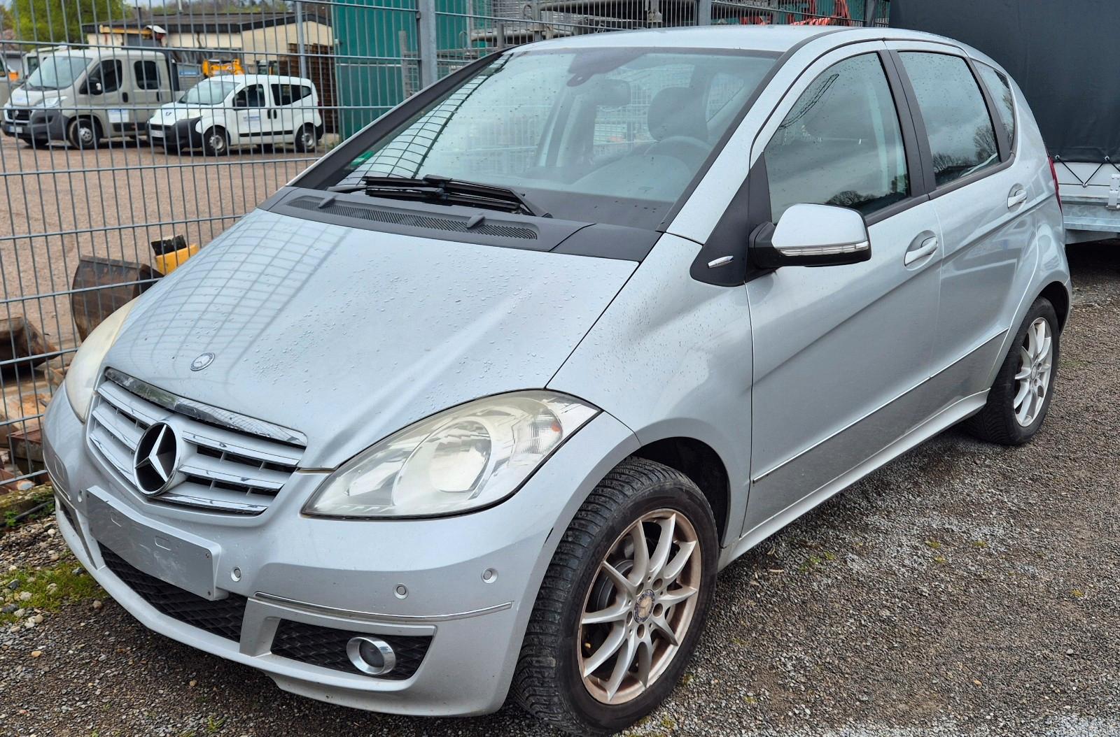 Mercedes-Benz A 200 CDI AUTOMATIK 015150650608
