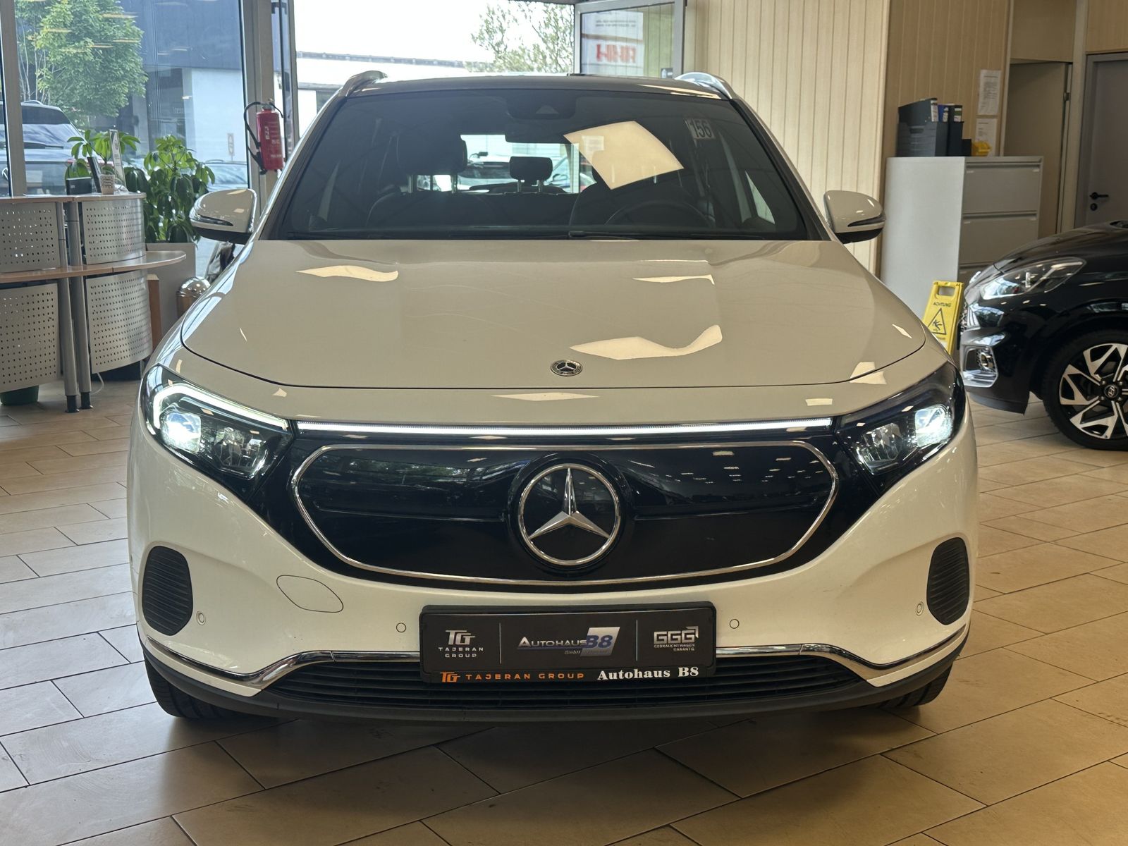 Mercedes-Benz EQA 250 Advanced*Pano*MBUX*CAM*Leder*Navi*SHZ foto 2