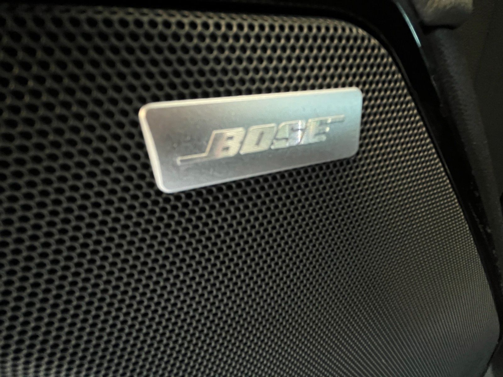 Fahrzeugabbildung Chevrolet Silverado ZR2 V8 6.2*Head-Up*360°*AHK*Bügel