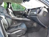 Volvo XC60 Momentum Pro 2.0 B4 Aut.+360Kamera+Keyless - Volvo XC60: 4.4