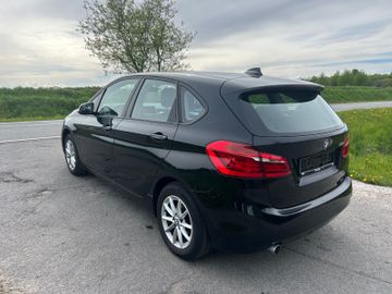 BMW 216 - 4