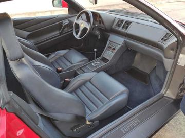 صورة 10 لـ 1992 Ferrari 348