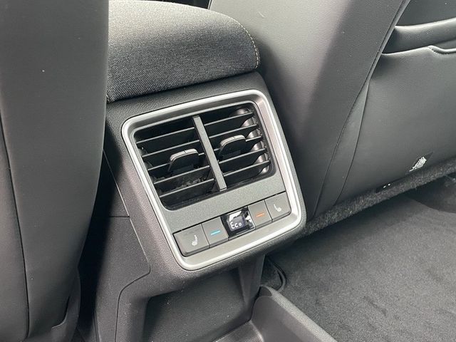 Skoda Elroq 60 *0,25%*2xPDC*4xSHZ*AHK*LED*STHZ*WÄPU*