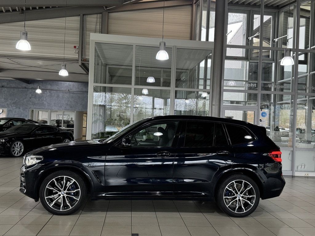 Fahrzeugabbildung BMW X3 xD30d M Sport Panorama Kamera HUD DAB H/K 20"